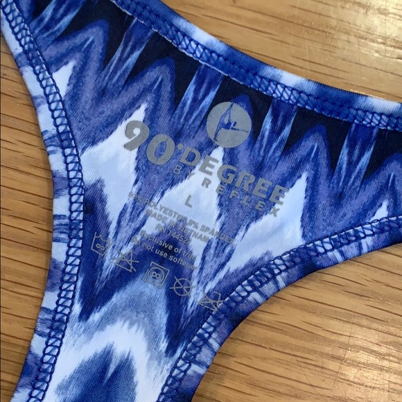 90Degree by Reflex Waterfall Blue Royal TANK TOP L - Picture 3 of 7